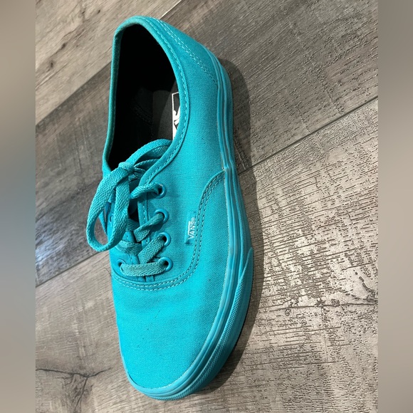 Vans shoes - Picture 2 of 2